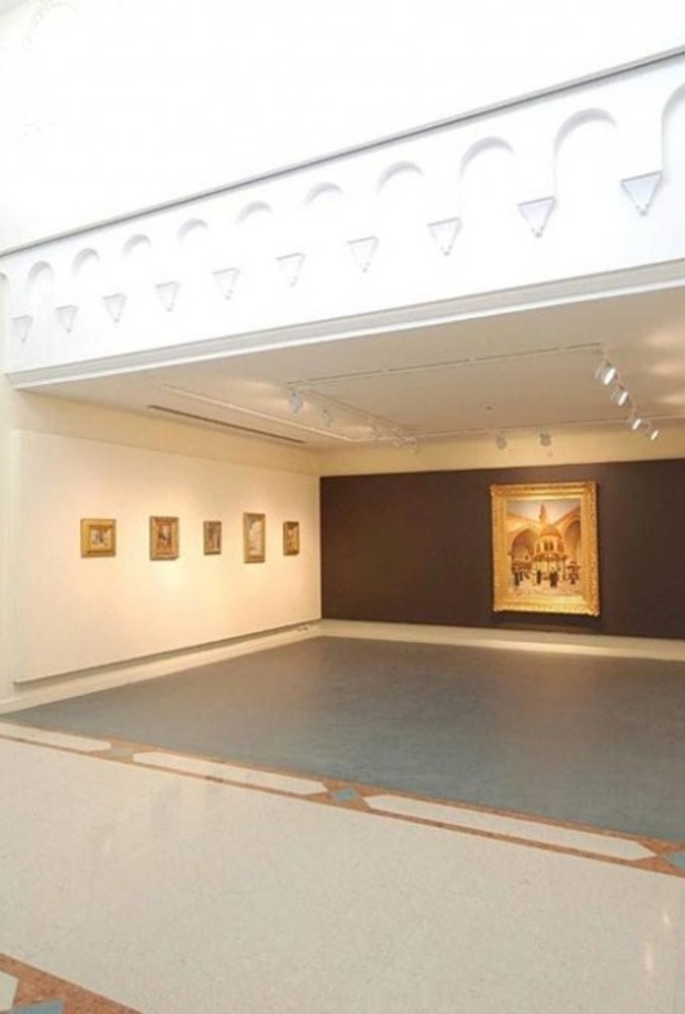 متحف الشارقة للفنون وجهة مثالية لمحبي الفن 