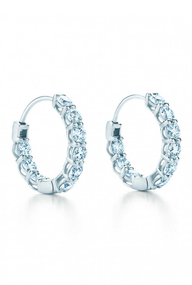  أقراط الأحجار العشرين الحلقية Twenty Stone hoop earrings من ماركة Tiffany & Co