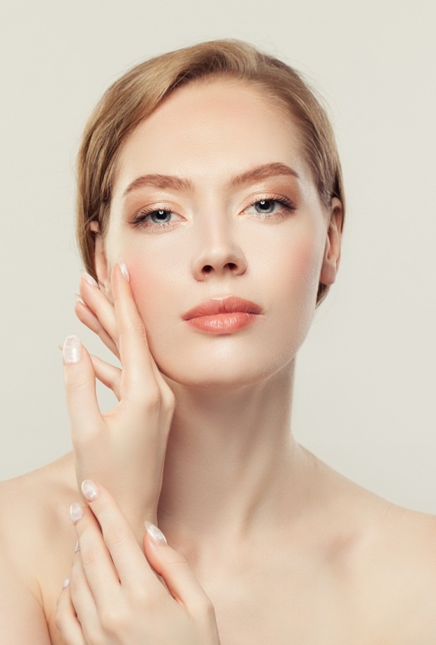 خلطات طبيعية من قشر الموز يقضي على حب الشباب