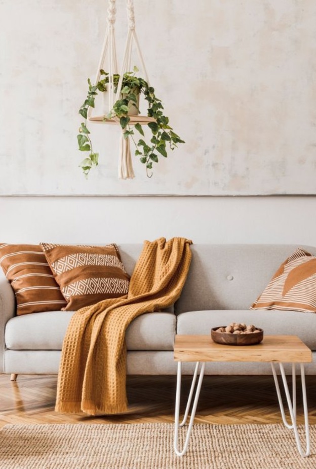 اكسسوارات بدرجات البني لديكور مودرن ومريح