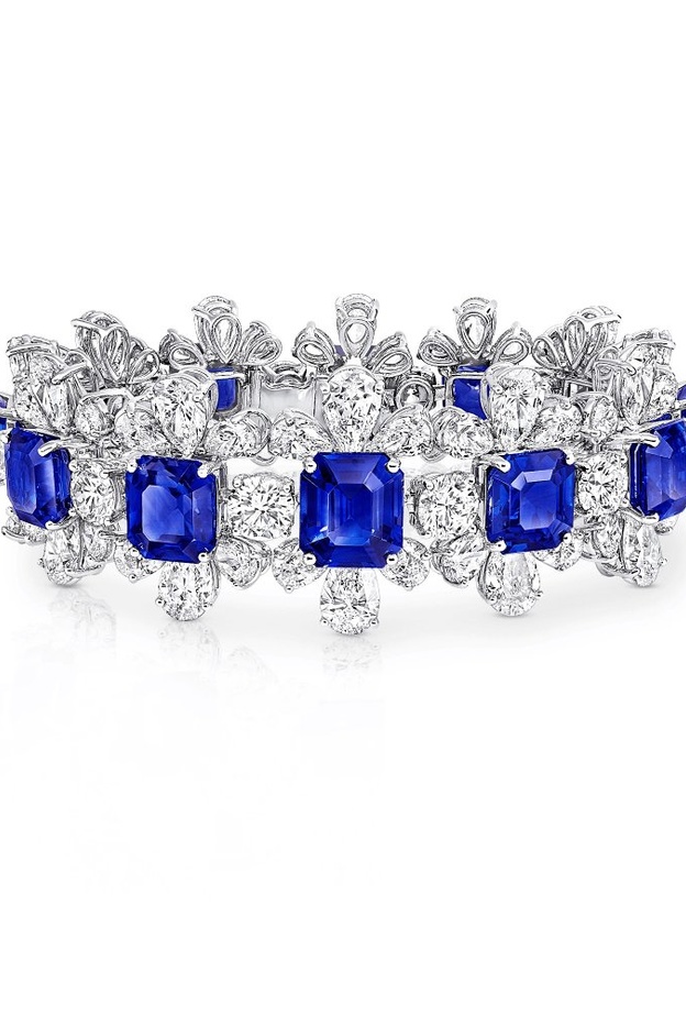  سوار غراف المرصع بأحجار الياقوت والماس Graff sapphire and diamond bracelet
