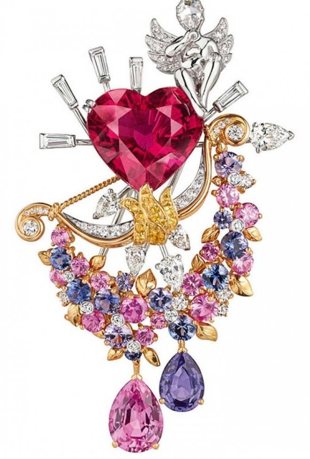  مجوهرات فان كليف أند أربلز