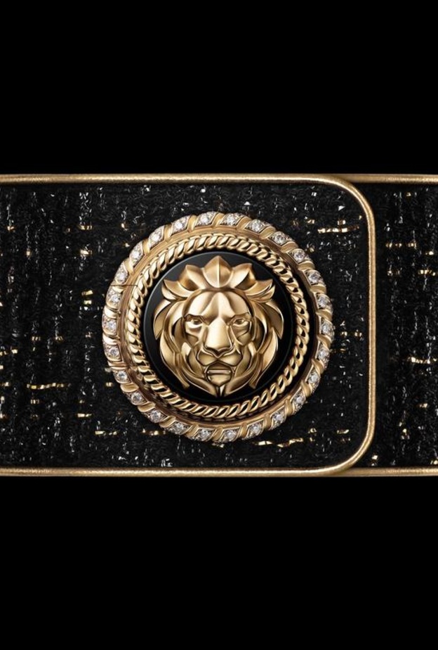 ساعة من شانيل Chanel