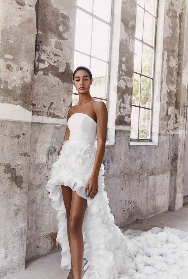  فساتين زفاف رومانسية high low