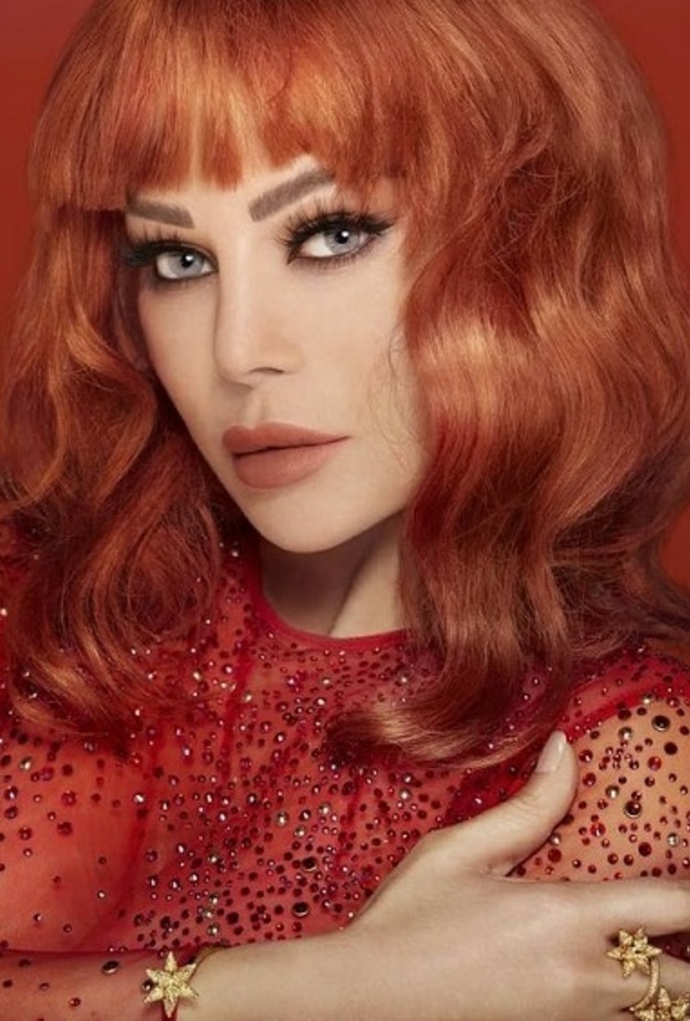 هيفاء وهبي بـ نيو لوك الشعر النحاسي