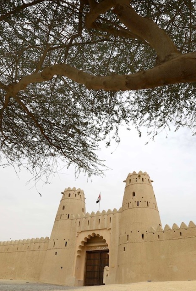 قلعة الجاهلي .. رحلة شيقة في تاريخ الإمارات الأصيل