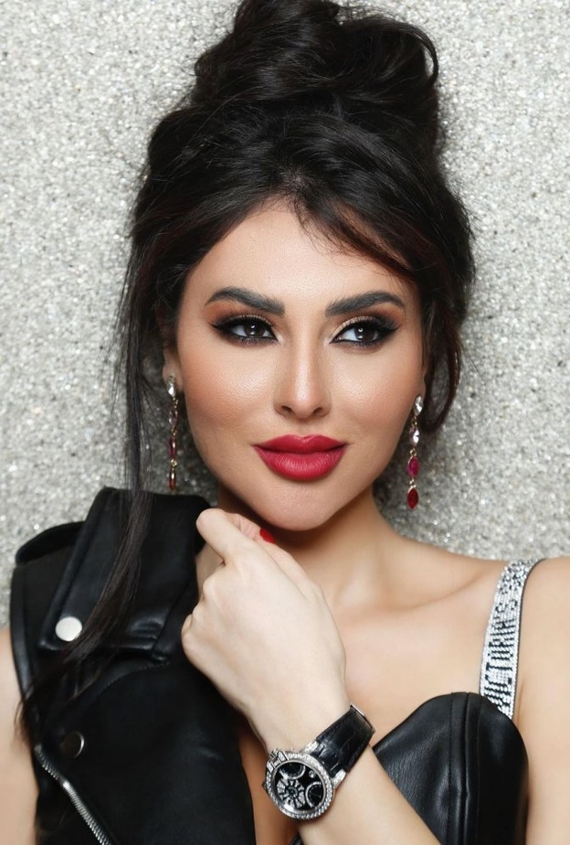 ابرز تسريحات شعر ومكياج النجمات هذا الاسبوع من الاجمل