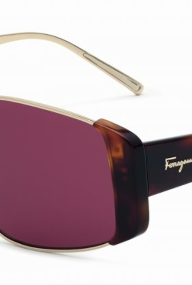 SALVATORE FERRAGAMO تقدم تصميمين جديدين للنظارات الشمسية