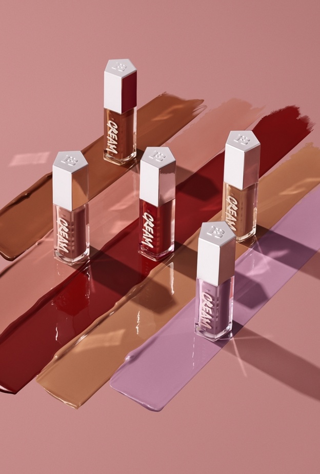 ملمع شفاه جلوس بومب من فنتي بيوتي