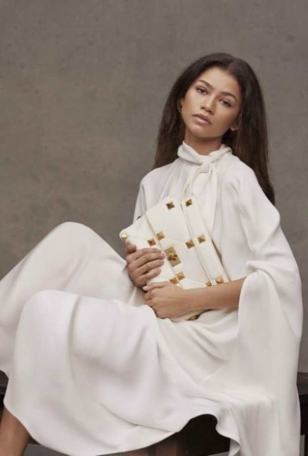 زيندايا الوجه الجديد لدار VALENTINO