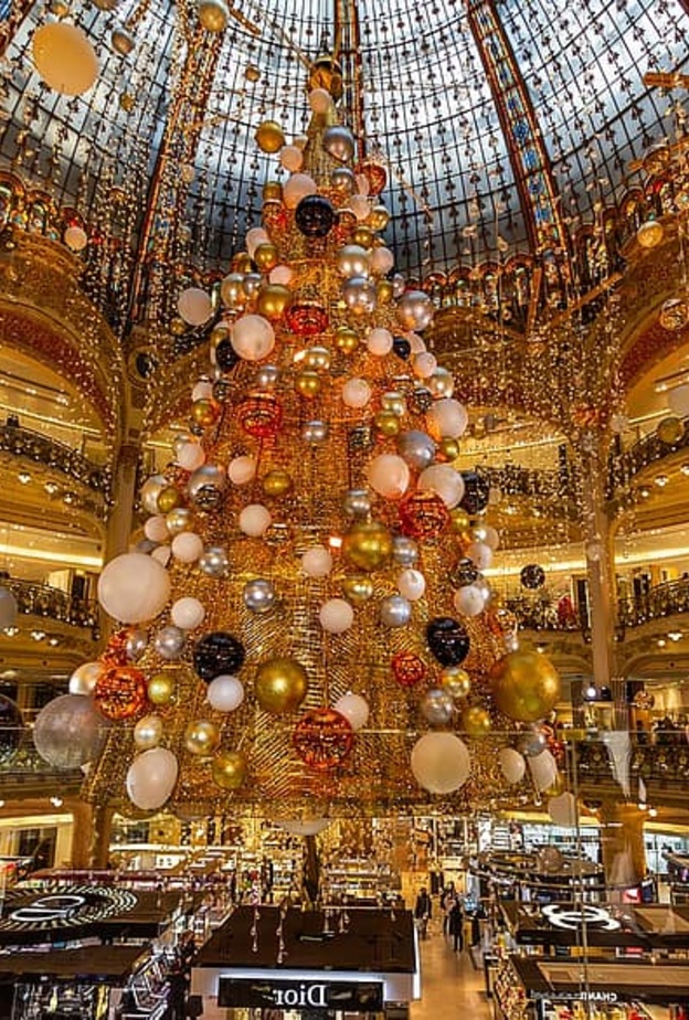 متعة أجواء التسوق الشتوي في باريس بواسطة pikist