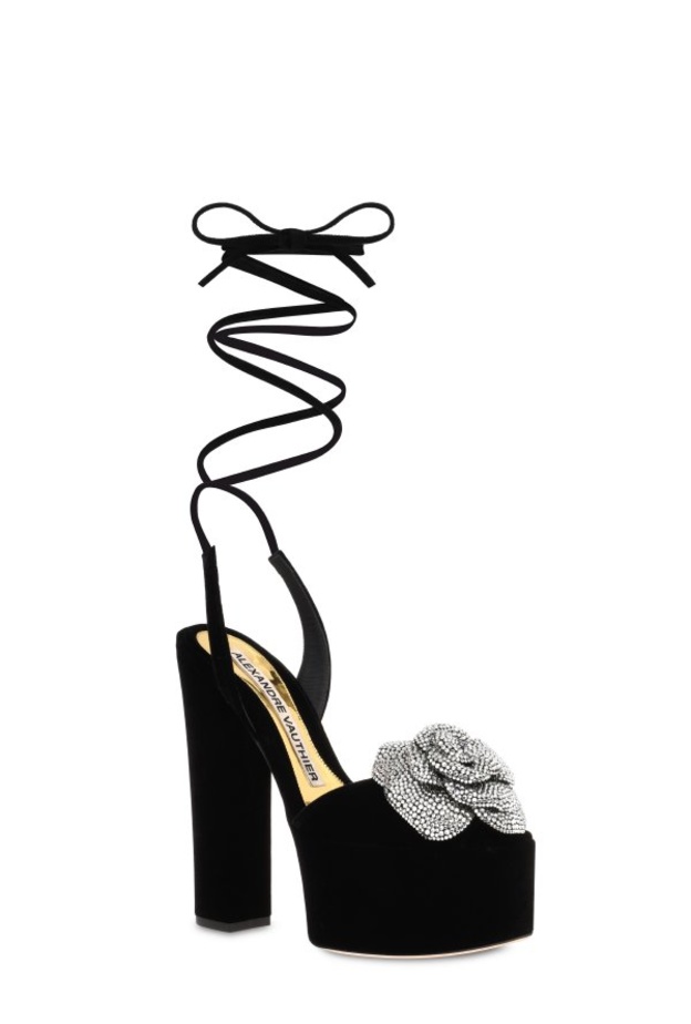 تعاون أليكساندر فوتييه مع جوسيبي زانوتي