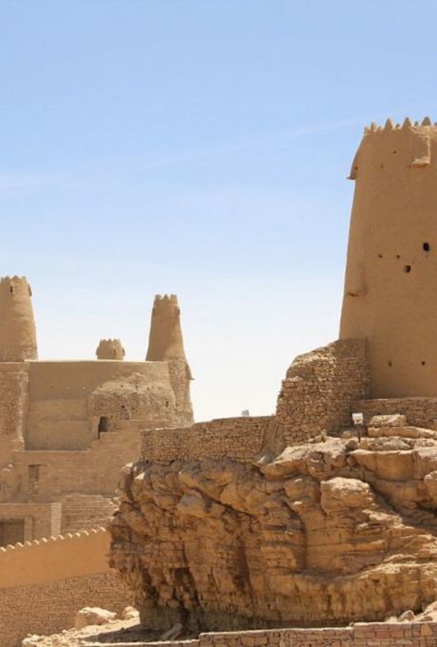 تجربة تراثية مميزة في قلعة مارد التاريخية - المصدر وكالة الأنباء السعودية