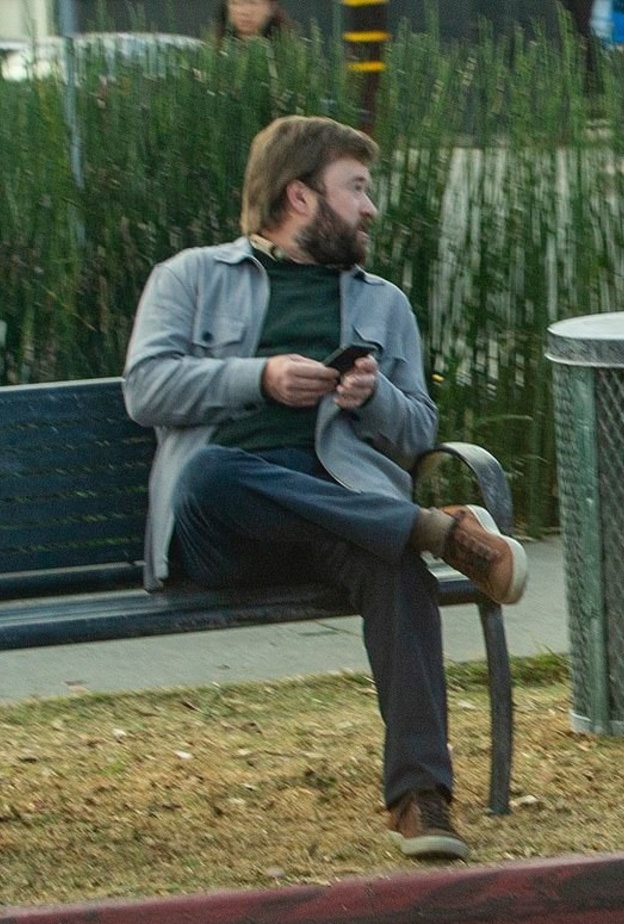 هالي جويل أسمنت يشوّق جمهوره لفيلم جديد