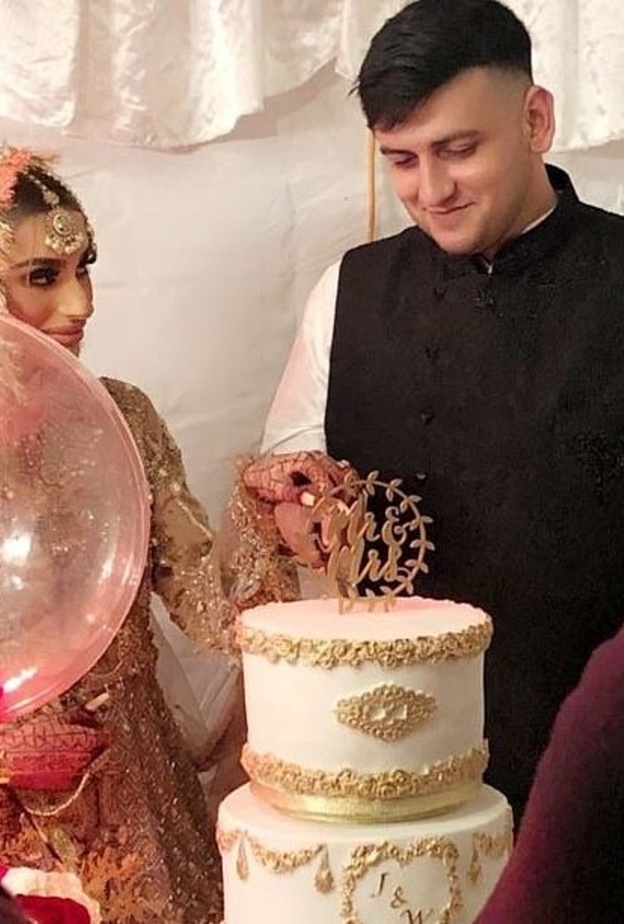 الشرطة تقتحم حفل زفاف شقيقة زين مالك 