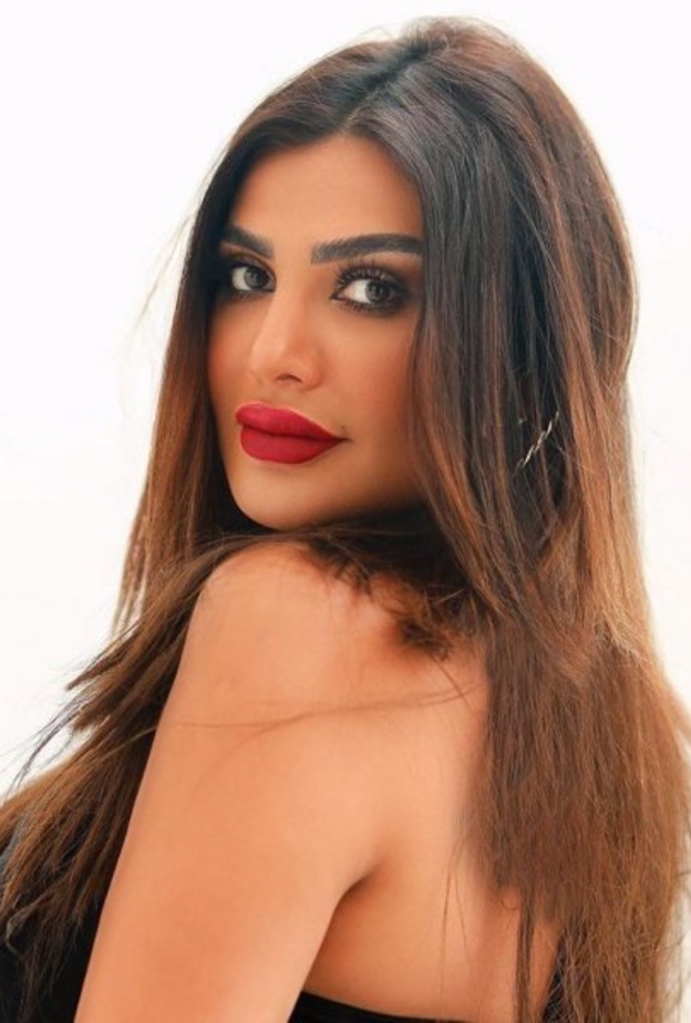 أمل العوضي تثير الجدل بملامحها المتغيّرة 