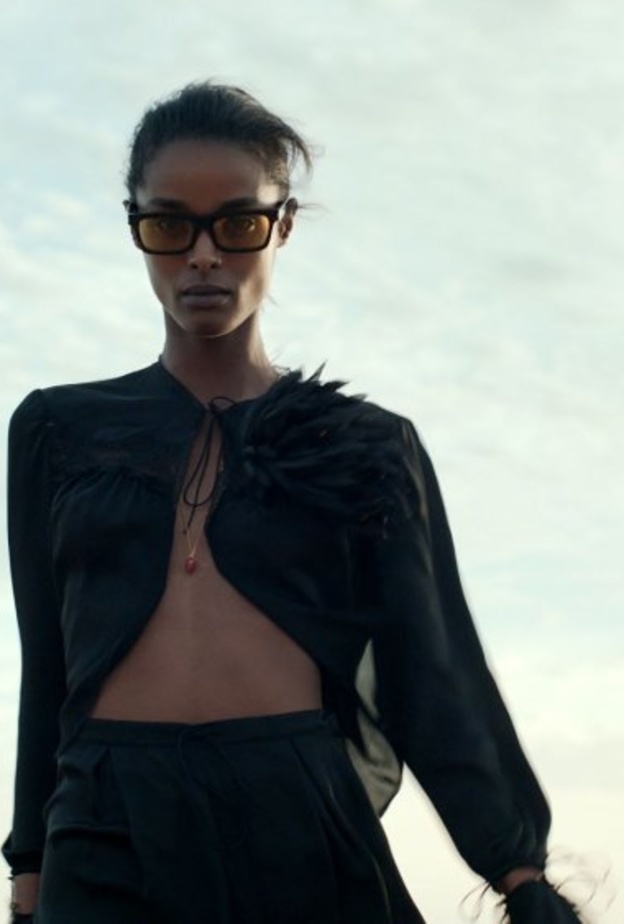 SAINT LAURENT SUMMER 21.. حريّة الحركة 