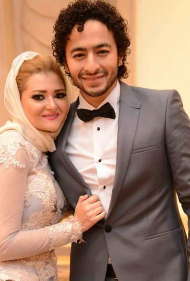 حمادة هلال وزوجته