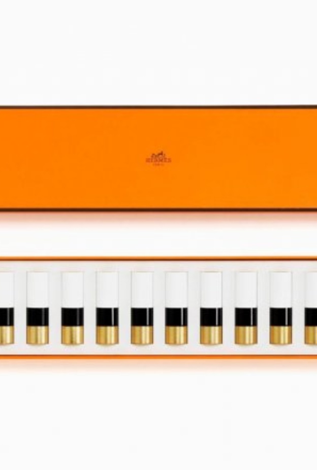 علبة "بيانو الـ24 لوناً" من Hermes.. تتراقص مع أنغام الحواس