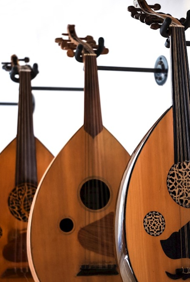 بيت العود العربي دليلك لمعرفة أصول آلة العود - المصدر ثقافة أبوظبي