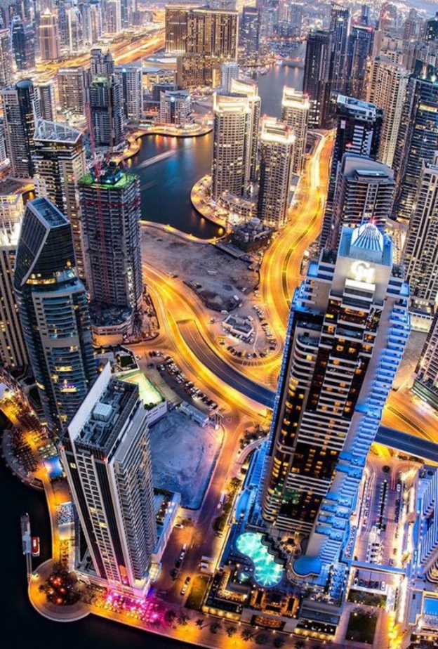 العطلات الرسمية للعاملين في القطاعين الحكومي والخاص في الإمارات لعامي 2021 و2022 