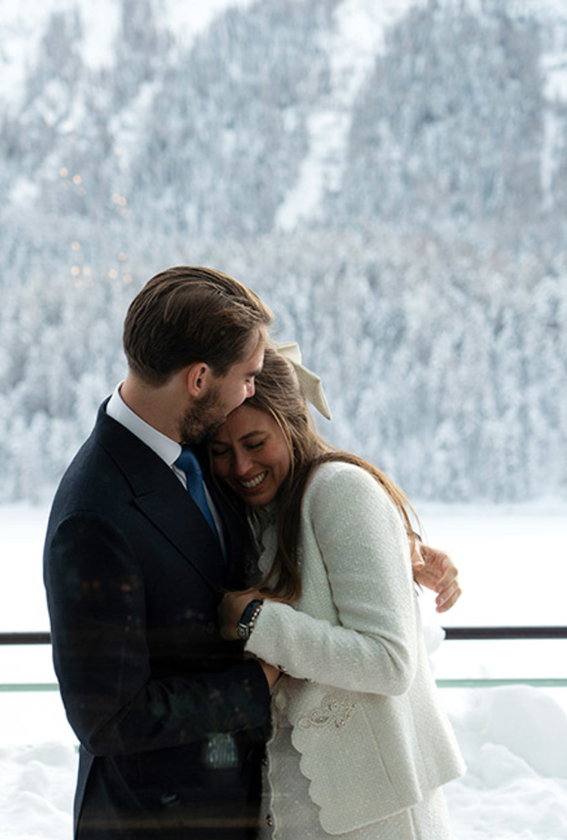 زواج فيليبوس أمير اليونان والدنمارك في حفل زفاف مدني بسيط بسبب الكورونا