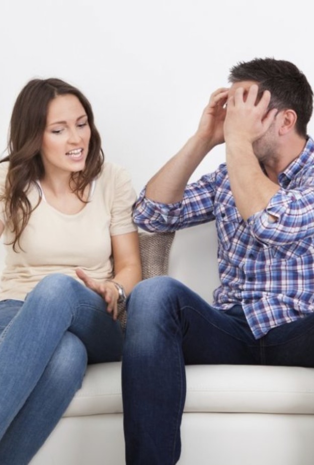 كيف تقنعين خطيبك باستمرار العمل بعد الزواج - الالتزام بالهدوء