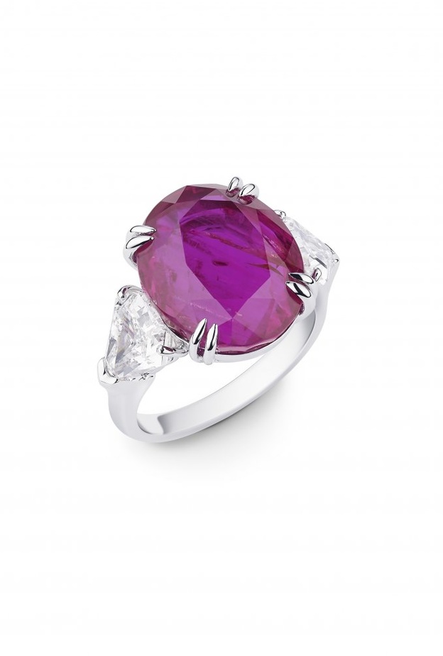 اكتشفوا متعة الحياة من جديد مع خواتم الأعياد من معوّض