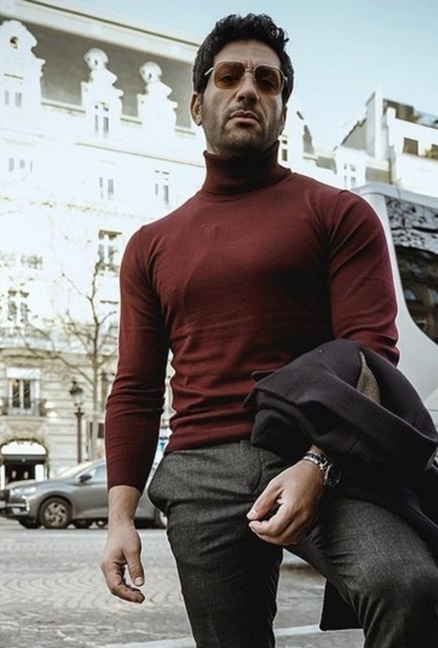 برنامج "إنت مين"