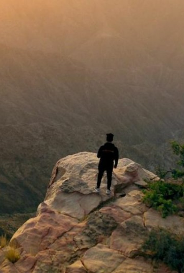  أبرز مواقع ممارسة رياضة الهايكنج في موسم شتاء السعودية