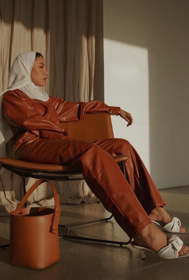 افكار تنسيق إطلالات شتوية من وحي رفال حبيب تصوير Ayat Salem