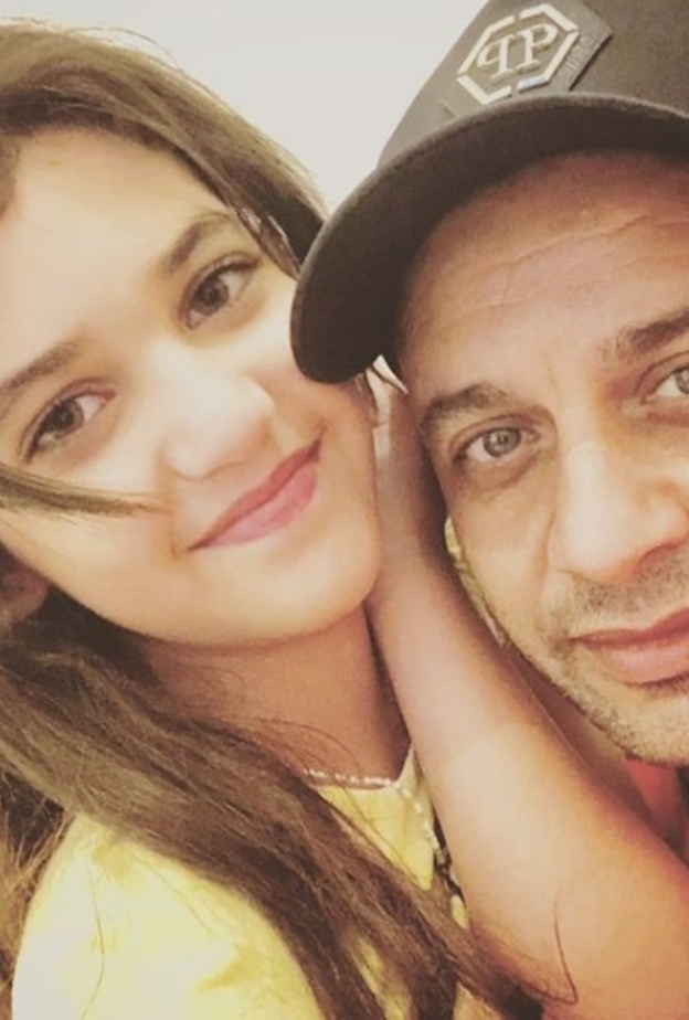 مصطفى قمر وابنته جودي