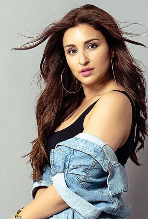 بارنيتي تشوبرا Parineeti Chopra