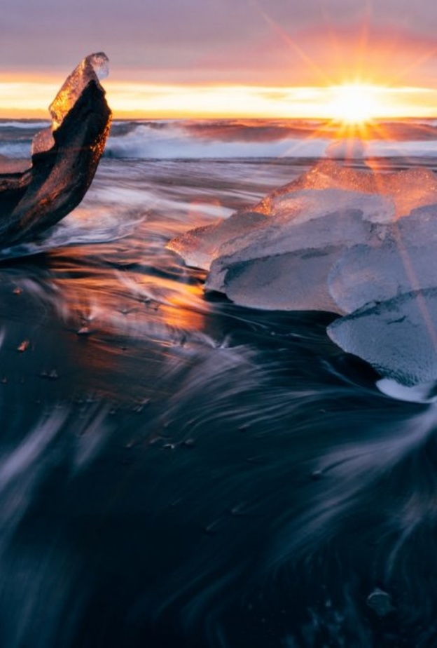  السياحة في ايسلندا شاطئ Diamond - Juliana Chyzhova