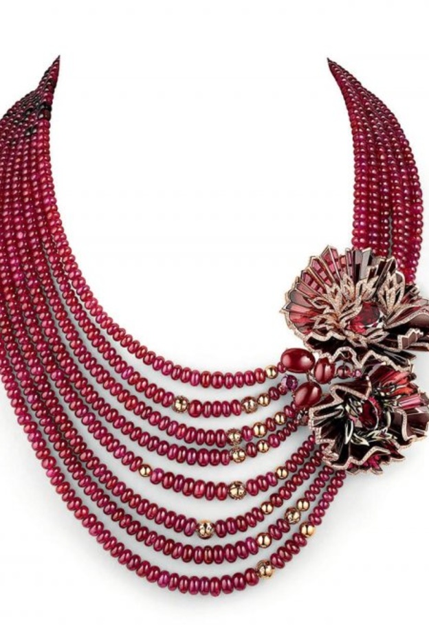  قلادة من شوميه Chaumet