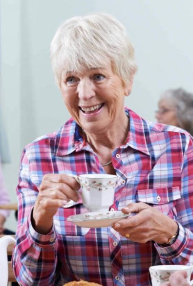  فوائد شرب الشاي لكبار السن