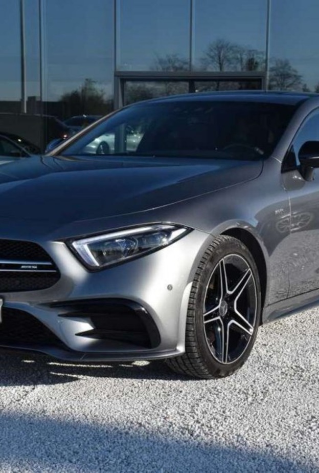 مرسيدس تطلق سيارتها CLS الجديدة