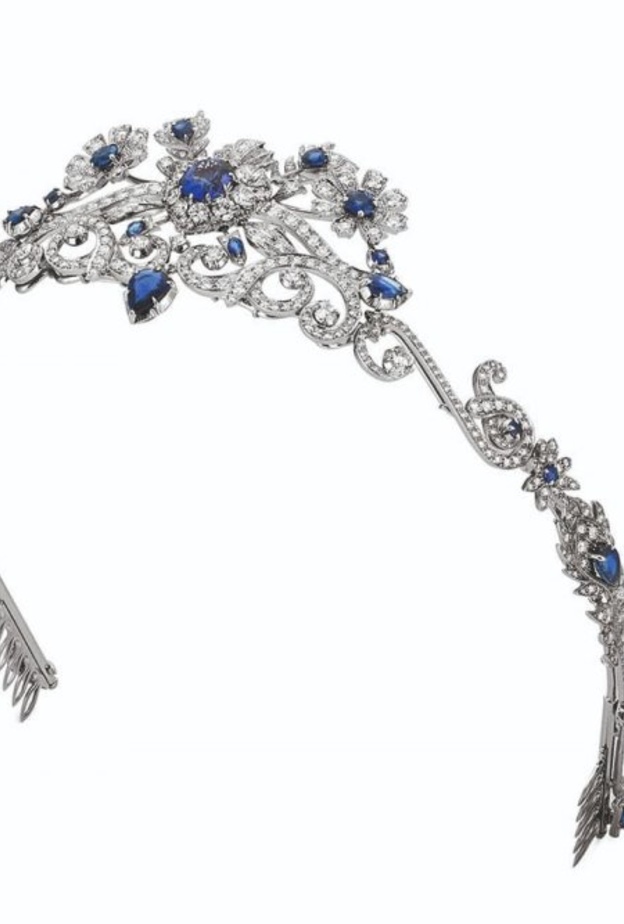  تاج القلب والسهم Heart and Arrow tiara من غوتشي Gucci