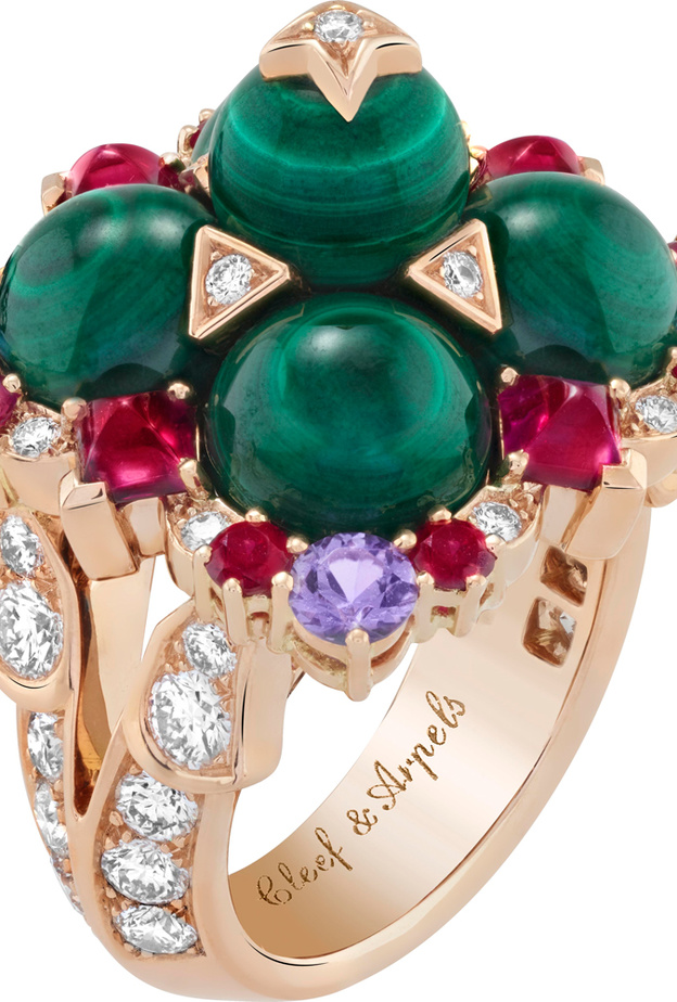 أشهر مجوهرات Van Cleef & Arpels
