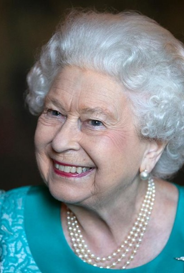 برنامج Women’s Hour بدأ بثه قبل تتويج الملكة إليزابيث الثانية