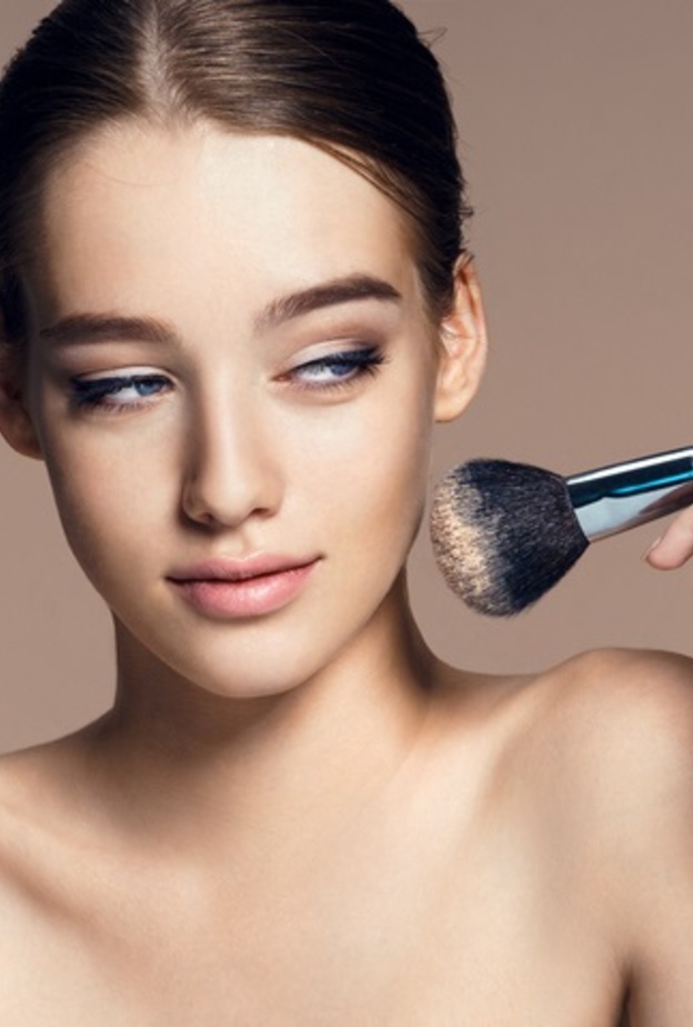  طرق استخدام فرشاة مكياج kabuki في المكياج