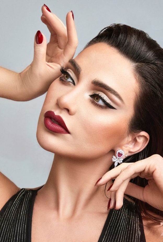 داليدا خليل بماكياج من زينه ابراهيم