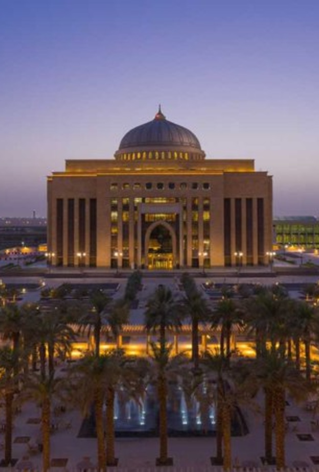 مقهى الحوار الوطني ضمن حزمة من ورش العمل والبرامج المتنوعة في جامعة الأميرة نورة 