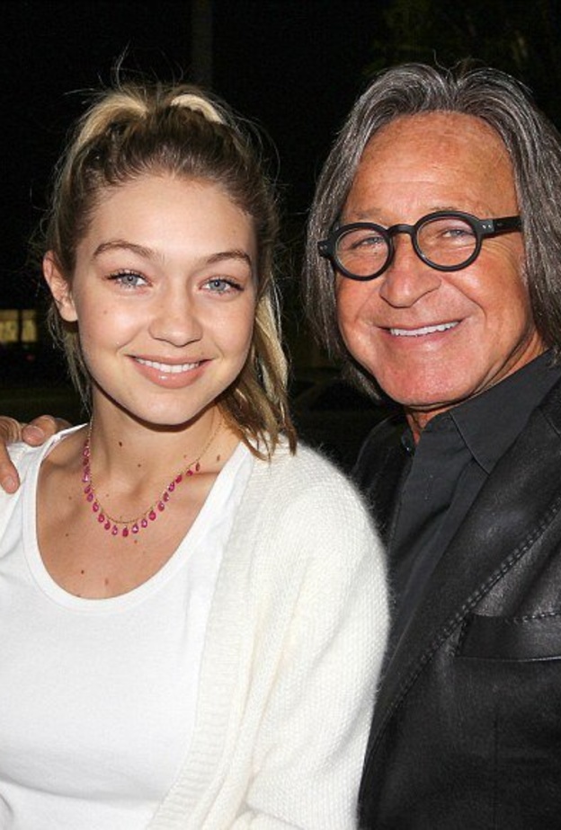 محمد حديد وابنته