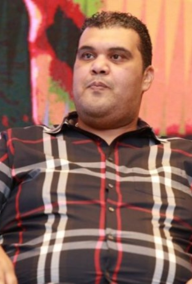 الفنان أحمد فتحي