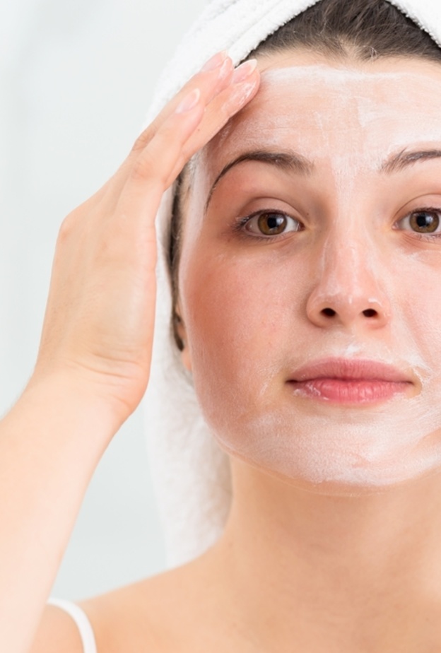 ماسك التفاح والعسل لبشرة خالية من البثور