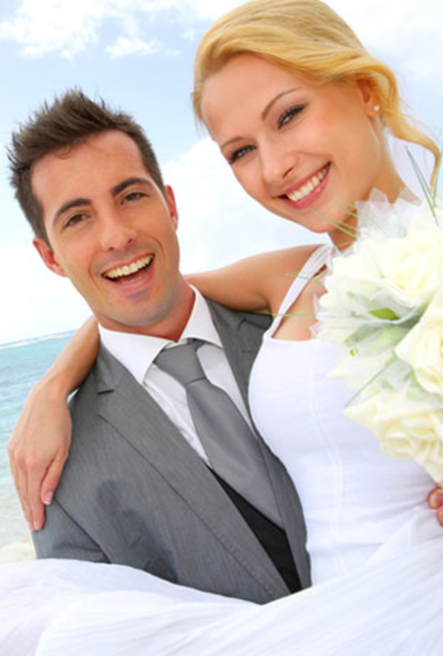 الرجال يعترفون لهذه الأسباب نفضل الزواج من أجنبية