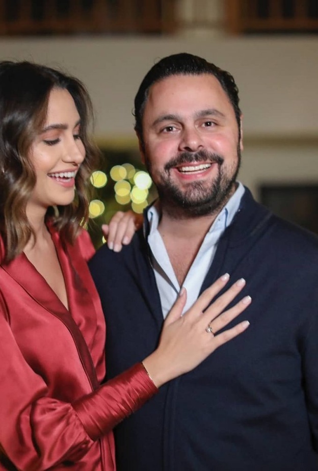 ابن جورج وسوف وخطيبته