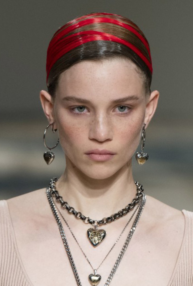  أليكساندر مكوين Alexander McQueen