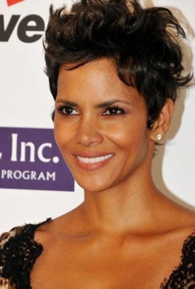 هالي تشعر بخيبة أمل